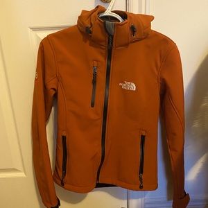 North Face Fleece-lined Soft Shell Jacket